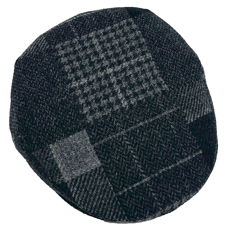 TUGA_WOOL23_PATCH_PRETO-(4).jpg